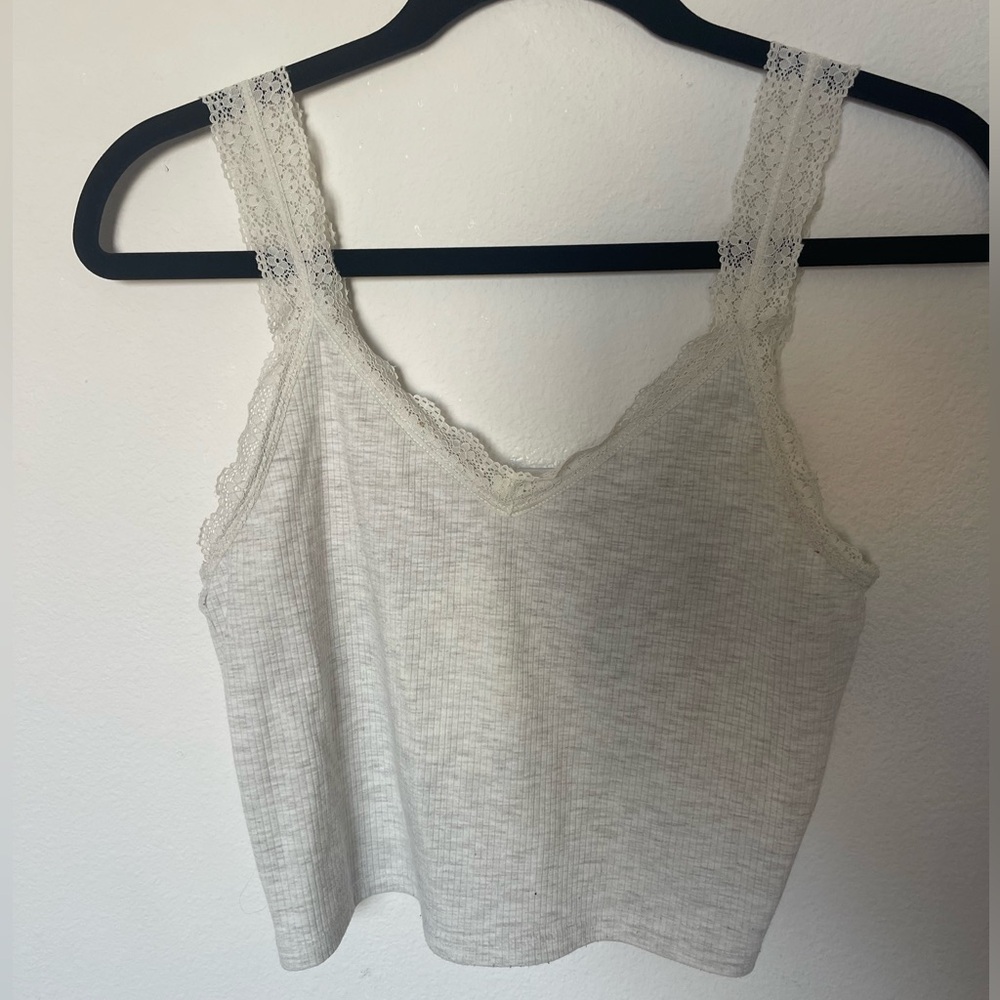American eagle lace cropped tank top